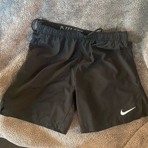 Men’s Nike dri fit shorts new without tags